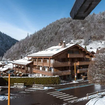 **appartement Cosy Avec Garage, Au Coeur De La Clusaz, Proche Pistes Et Commerces** - Fr-1-304-190 拉克吕萨