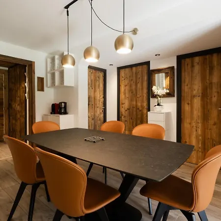 **appartement Cosy Avec Garage, Au Coeur De La Clusaz, Proche Pistes Et Commerces** - Fr-1-304-190 公寓 拉克吕萨