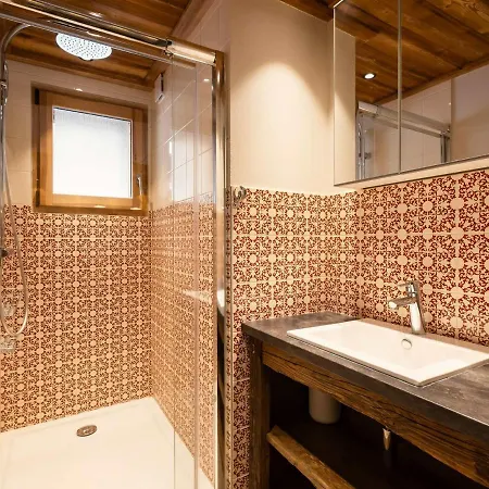 **appartement Cosy Avec Garage, Au Coeur De La Clusaz, Proche Pistes Et Commerces** - Fr-1-304-190 公寓